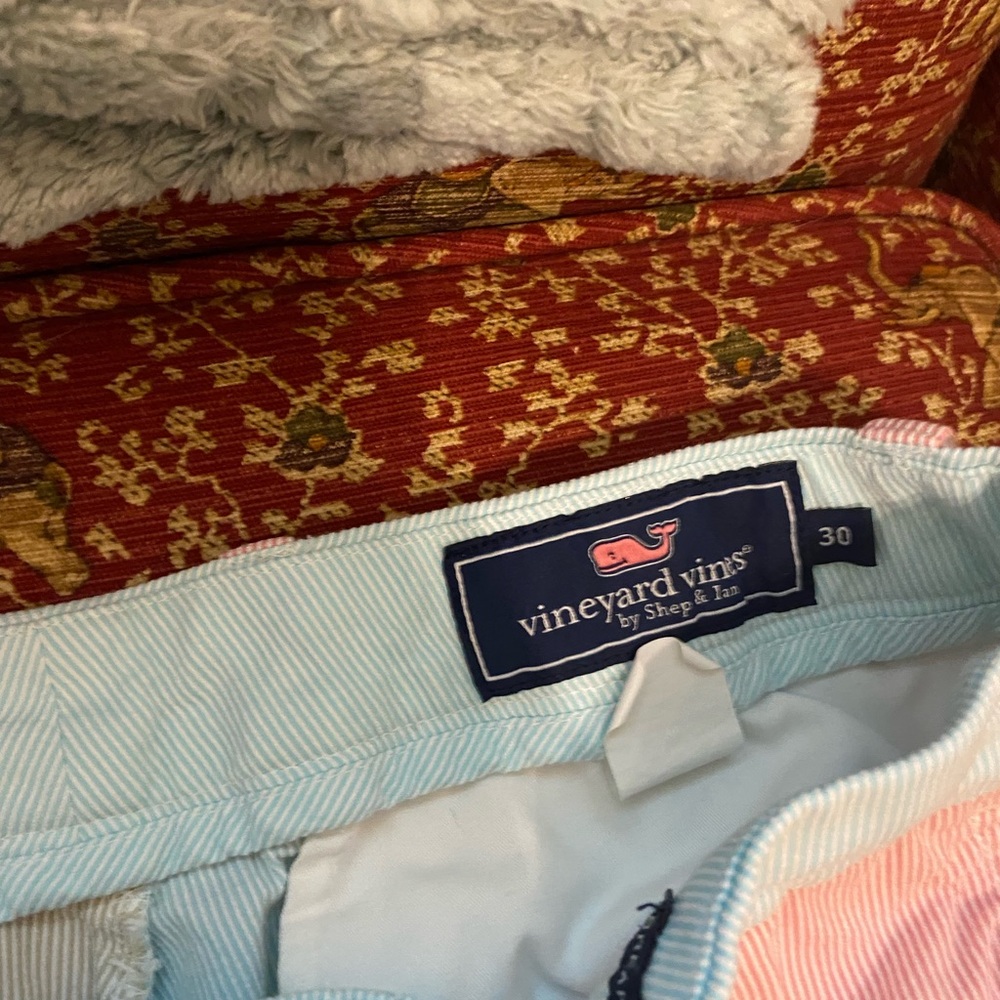 Vineyard Vines Tan and White Striped Men's Shoes - Picture 7 of 7